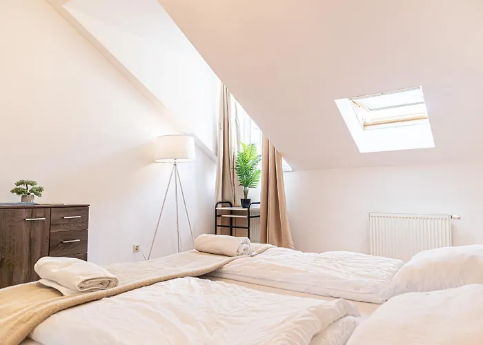 Lovely 2br Apt, Great Location - Near Schoenbrunn *