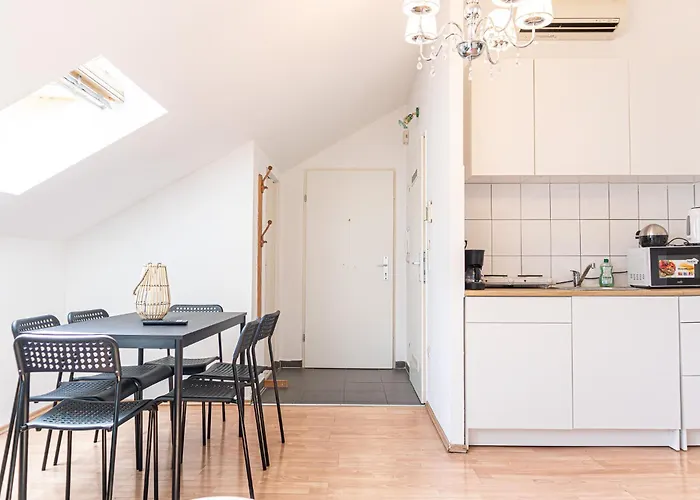 Lovely 2br Apt, Great Location - Near Schoenbrunn Wien
