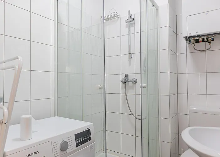 Lovely 2br Apt, Great Location - Near Schoenbrunn *