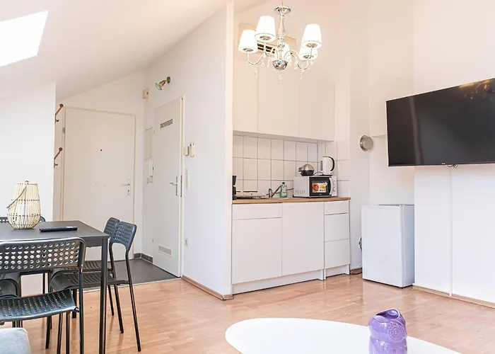 Lovely 2br Apt, Great Location - Near Schoenbrunn * Wien