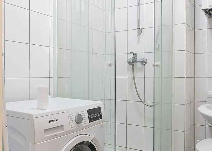 Lovely 2br Apt, Great Location - Near Schoenbrunn *