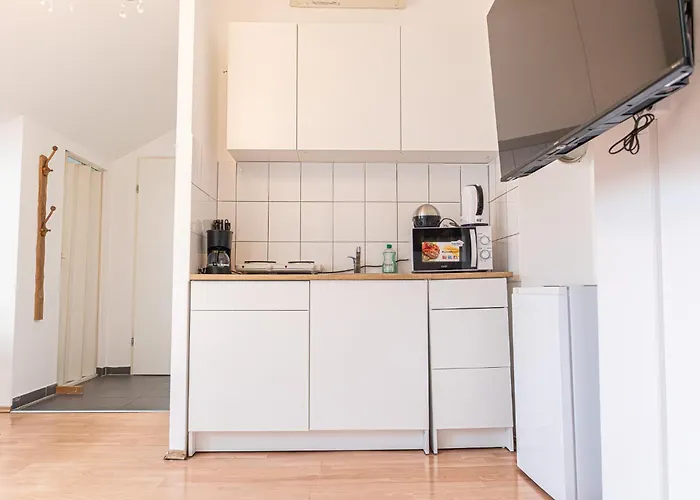 Lovely 2br Apt, Great Location - Near Schoenbrunn *
